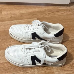 White and Black Men's Sneakers